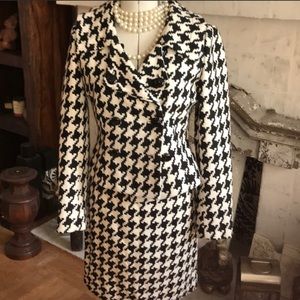 White House black market suit